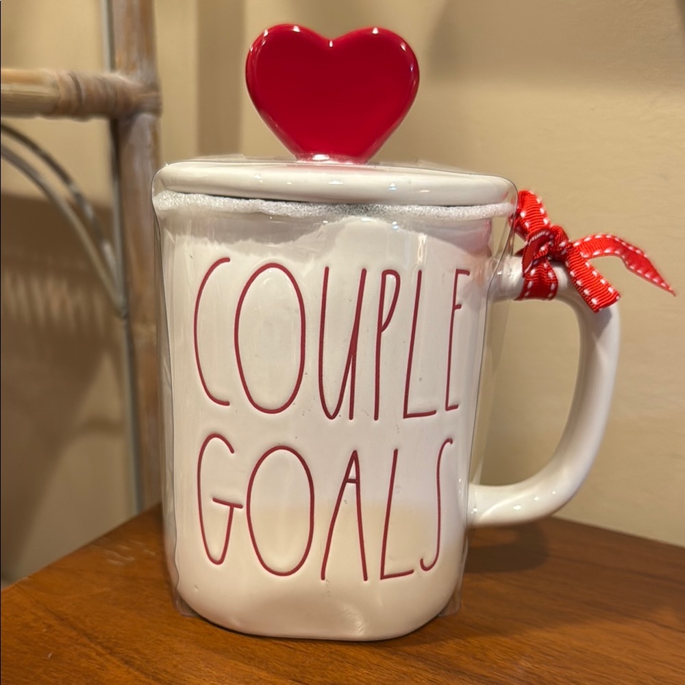 Rae Dunn Couple Goals Mug‎ with Heart Lid